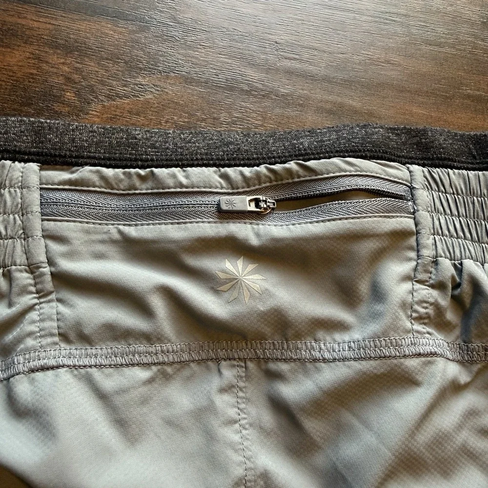 ATHLETA Skirted Leggings Gray Black Athletic Running Hiking XS Inside Pocket Zip - Picture 7 of 8